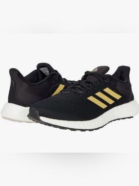 adidas women’s pureboost 21 Black running Sneakers with Gold NWT